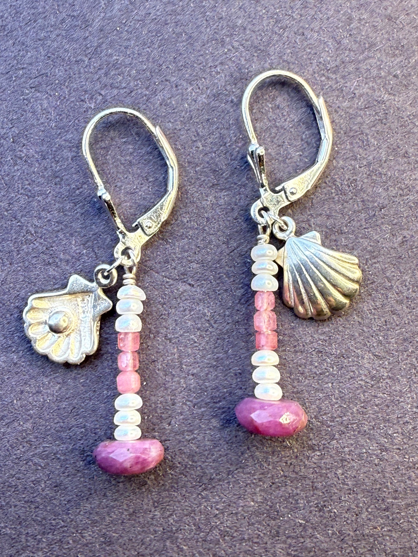 Pearl of wisdom, a pair of earrings